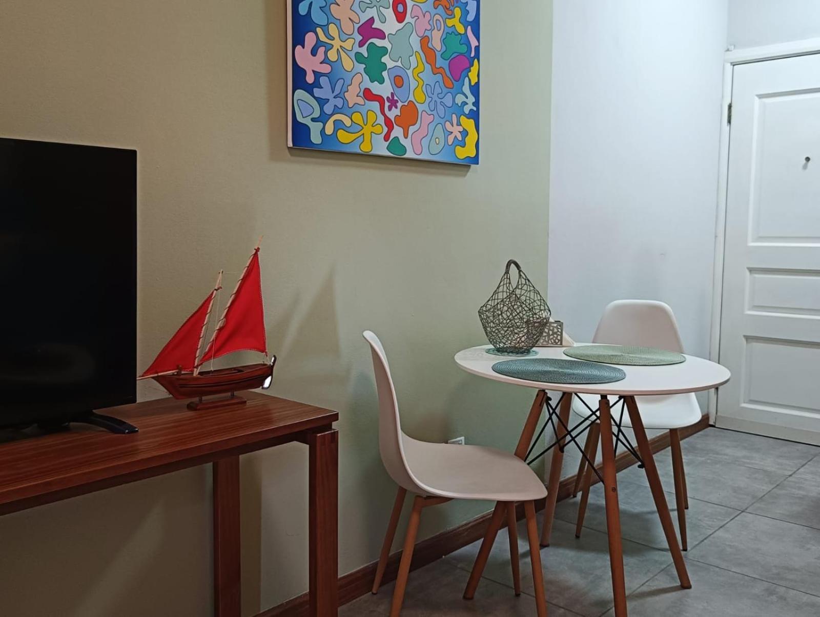 Newly Renovated Studio Apartment With Rooftop Pool, Few Steps To The Beach Flic en Flac ภายนอก รูปภาพ